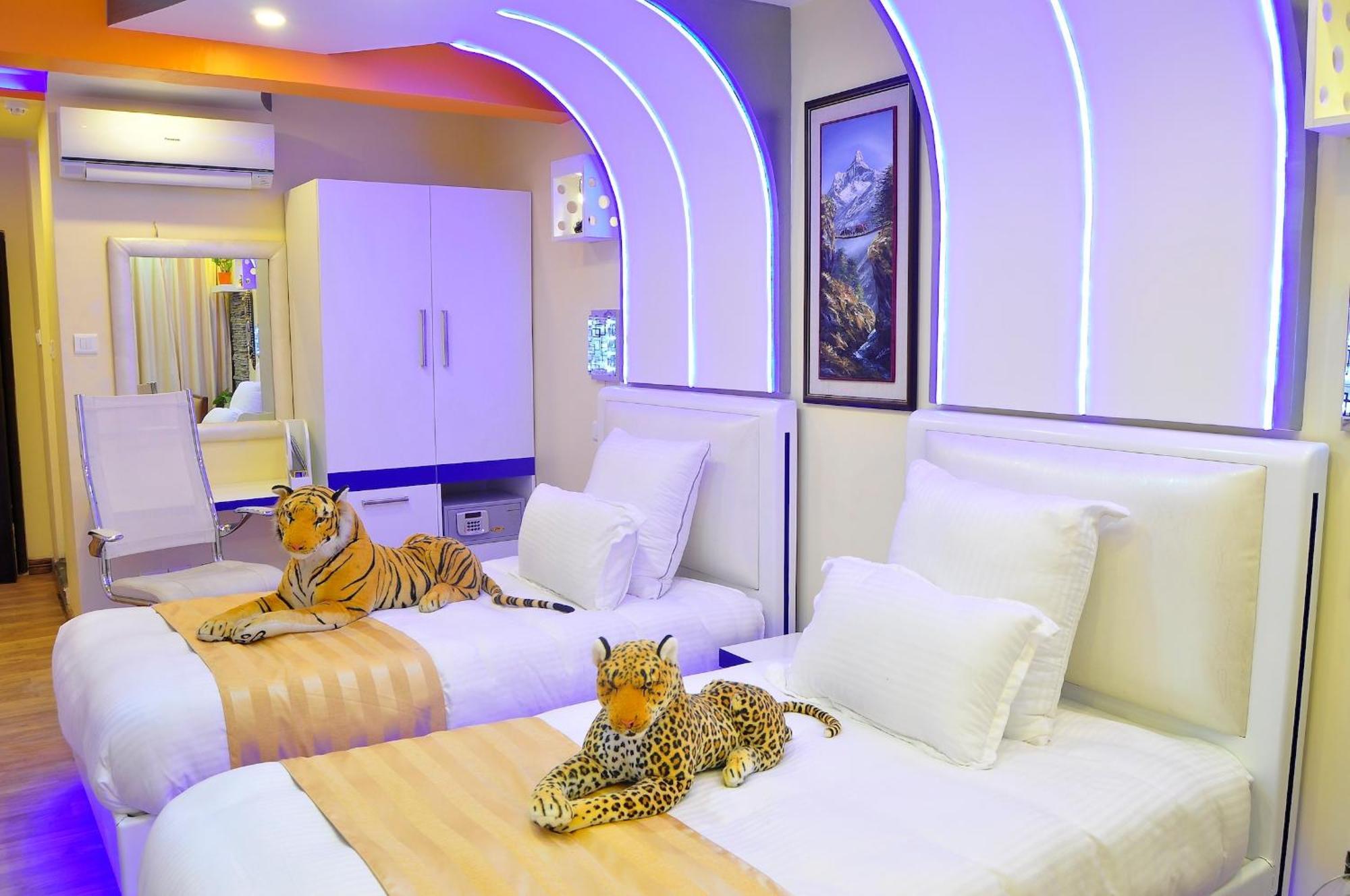 Royal Penguin Boutique Hotel & Spa Катманду Номер фото